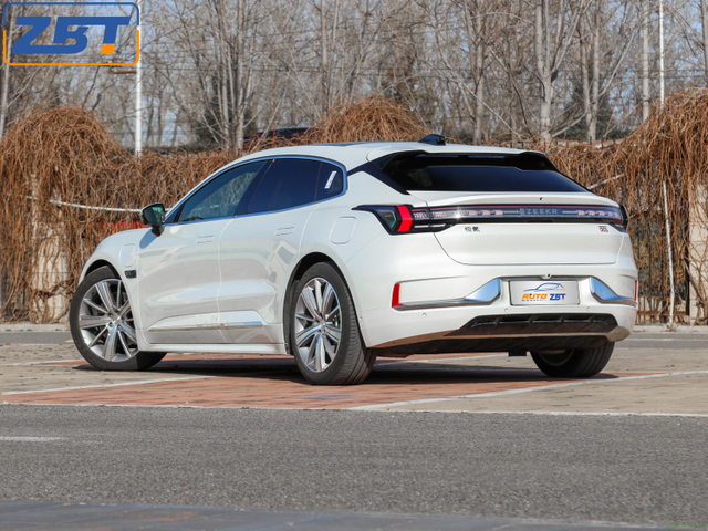 Zeekr 001 Electric Sedan