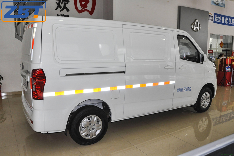 Changan RuiXing EM60 Electric Van