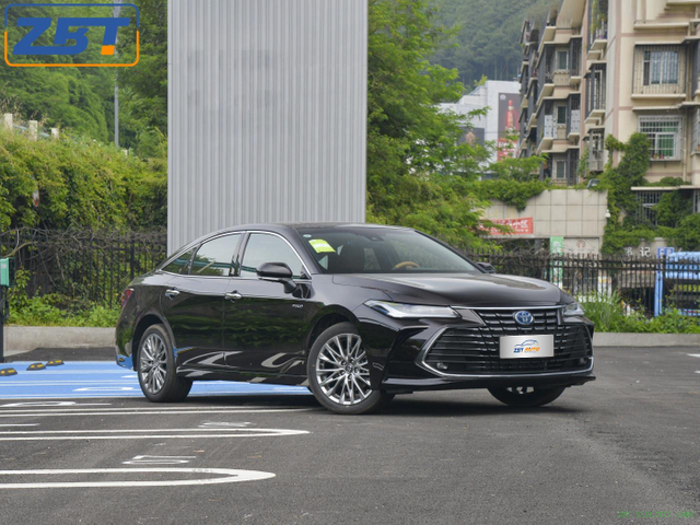 Toyota Avalon Gasoline Sedan