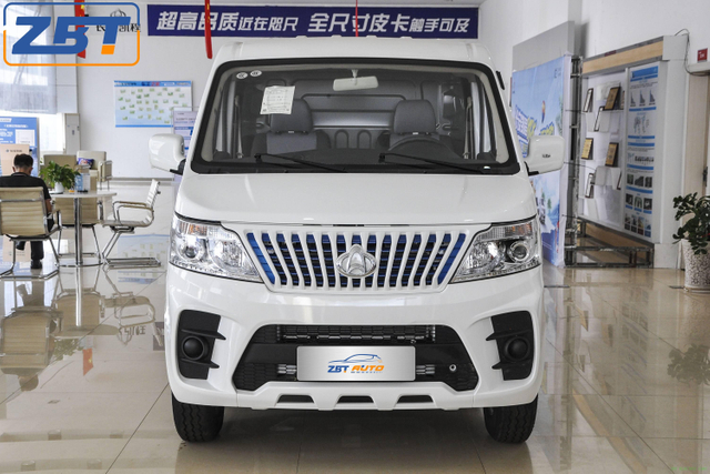 Changan RuiXing EM60 Electric Van