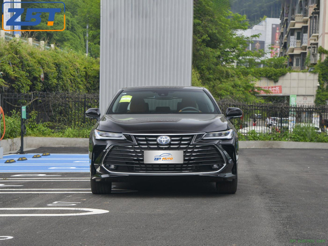 Toyota Avalon Gasoline Sedan