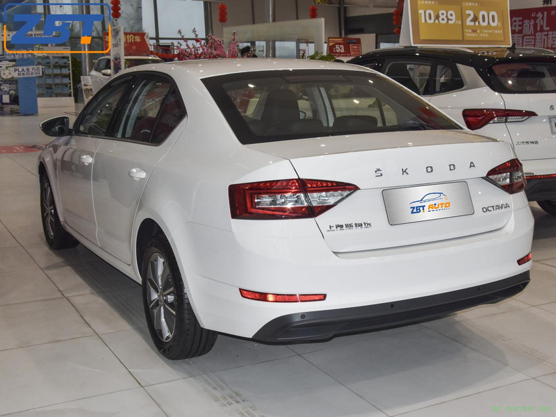 Volkswagen Skoda Octavia Gasoline Sedan