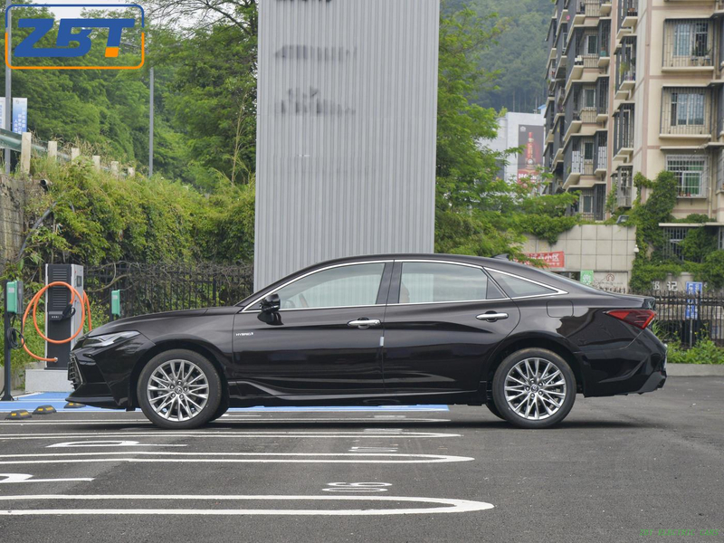 Toyota Avalon Gasoline Sedan