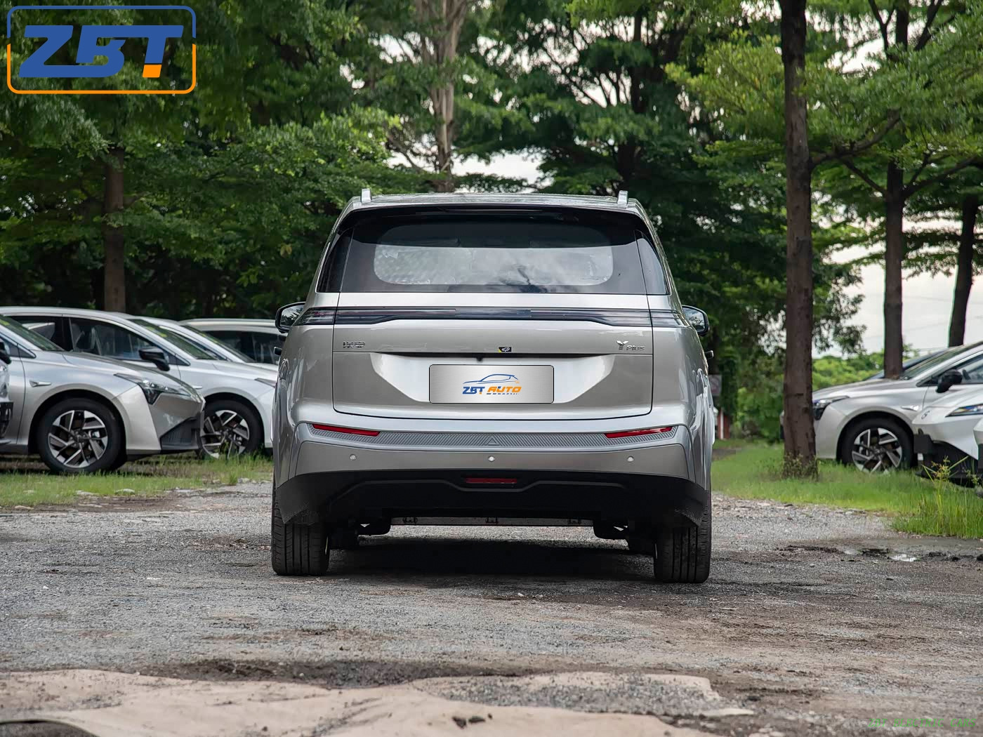 2025 AION Y New Energy Hybrid SUV electric car US $15500.00 - 16500.00/