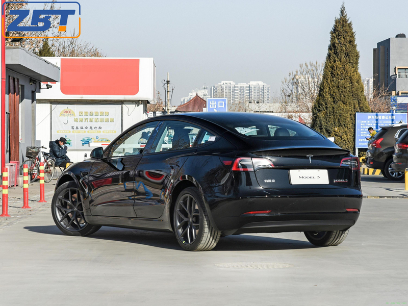 Tesla Black Color Model 3