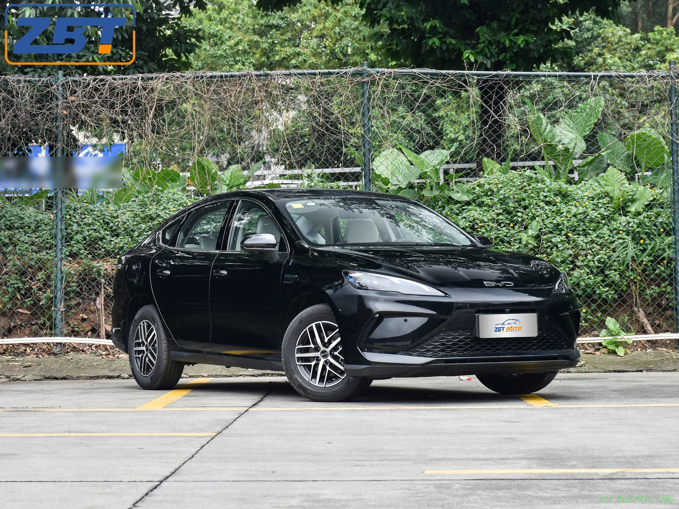 BYD Seal 05 DM-i New Energy Electric Sedan Electric Car USD $12599.00 - $12,999.00/