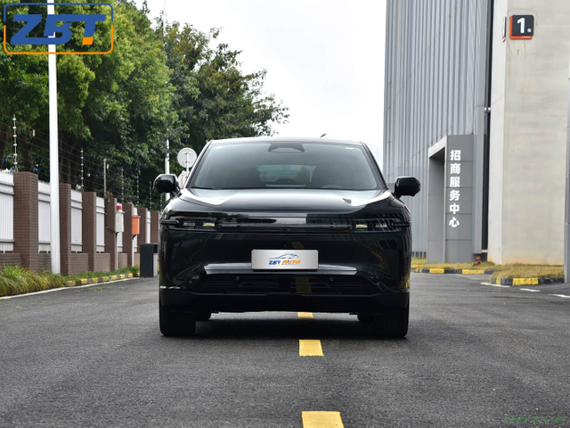Changan Qiyuan E07 Gasoline-Powered SUV Fuel Vehicle US $42599.00 - 42999.00/