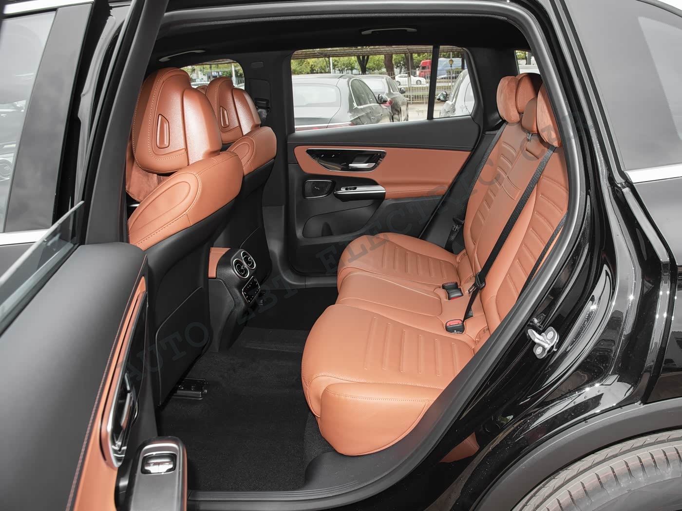 BENZ GLC 300L - GR53