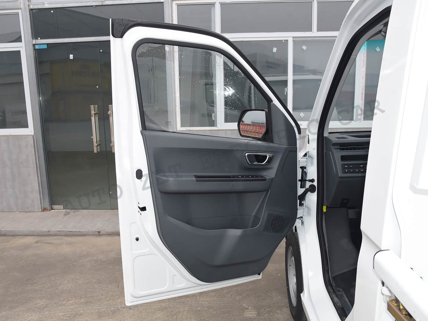 Geely Yuancheng F1E - W49