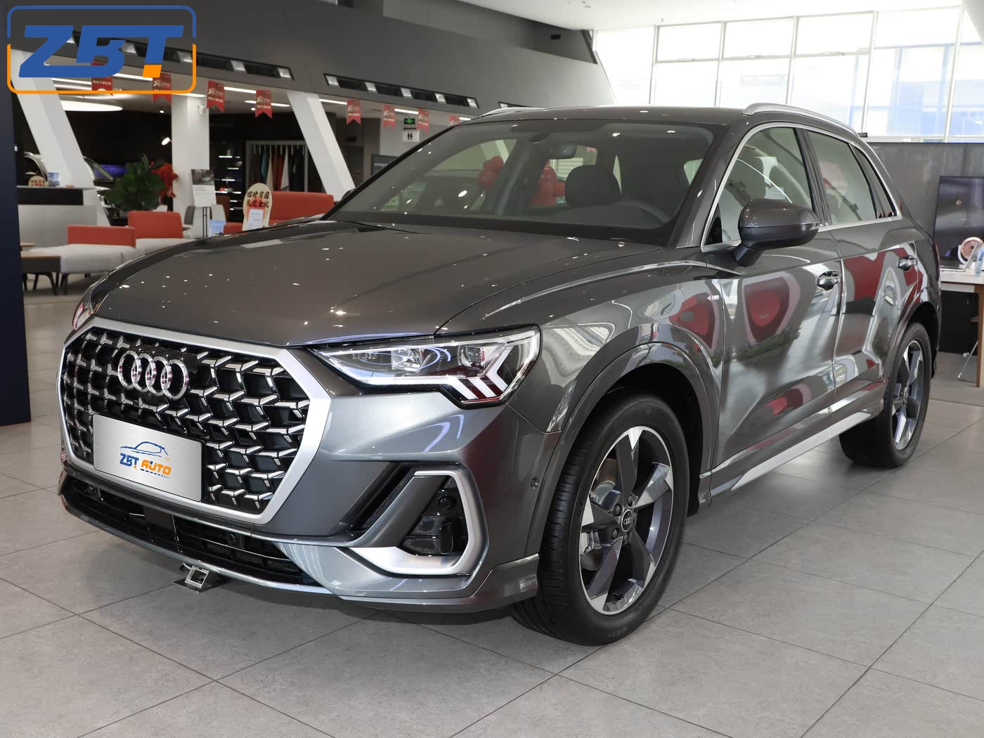 Audi Q3-A01