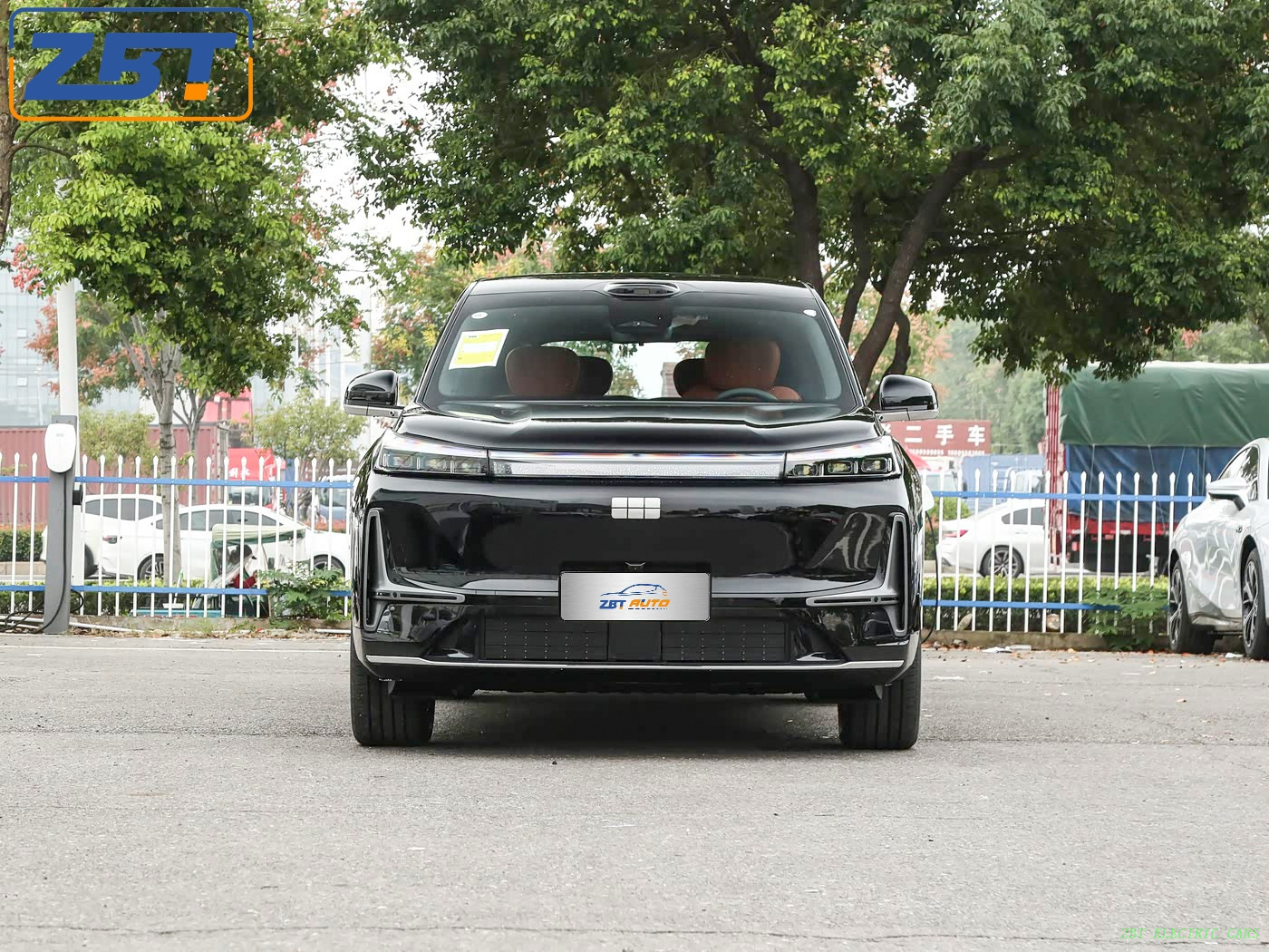 JI LI YINHE M9 Gasoline-Powered SUV Fuel Vehicle US $35799.00 - 35999.00/