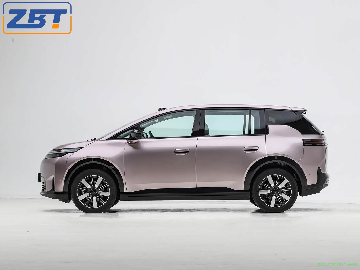 AION N60 Gasoline-Powered SUV Fuel Vehicle US $17599.00 - 17999.00/
