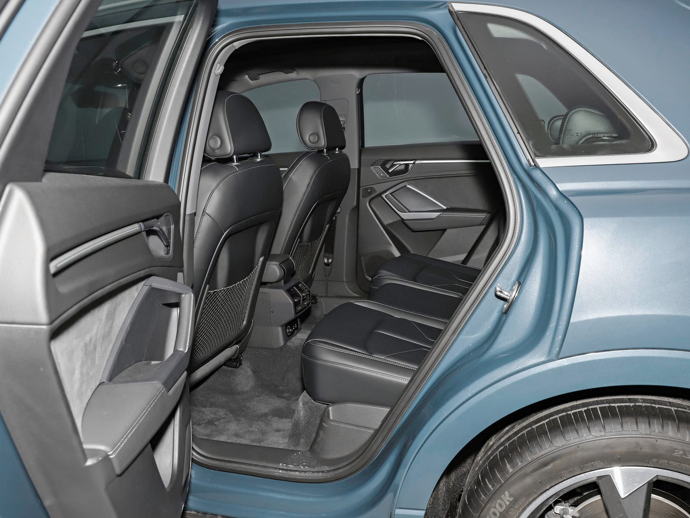 Audi Q3-B37