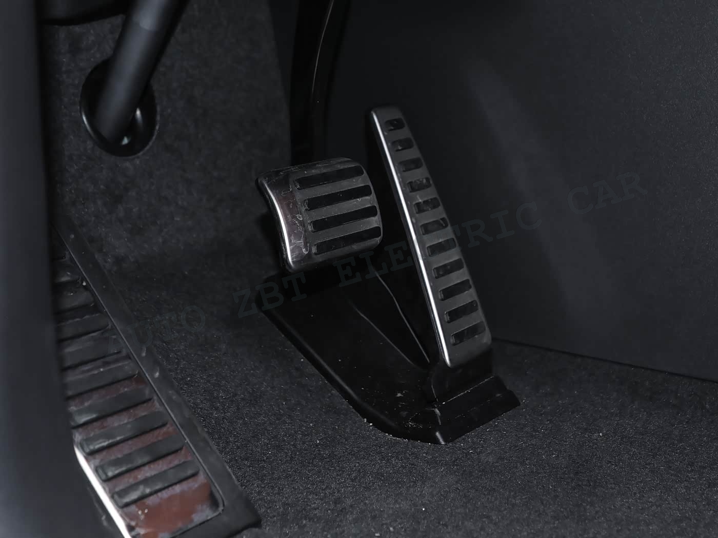 AUDI EX7 - B75