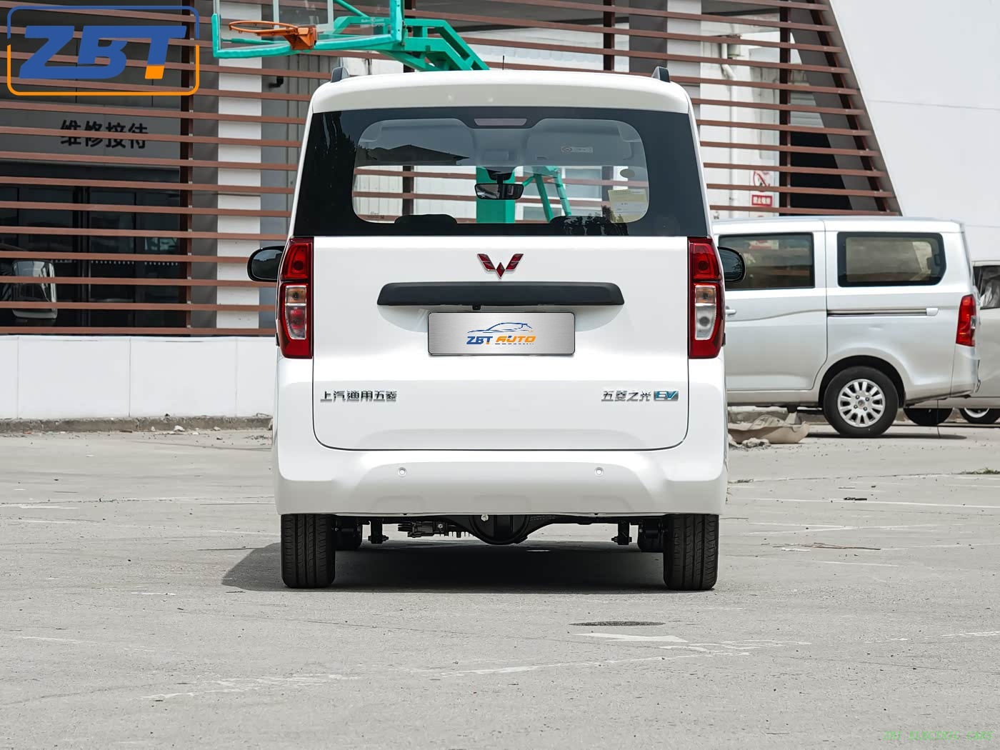 Wuling Sunshine Gasoline-Powered Small Passenger Car Fuel Vehicle US $8499.00 - 8599.00/