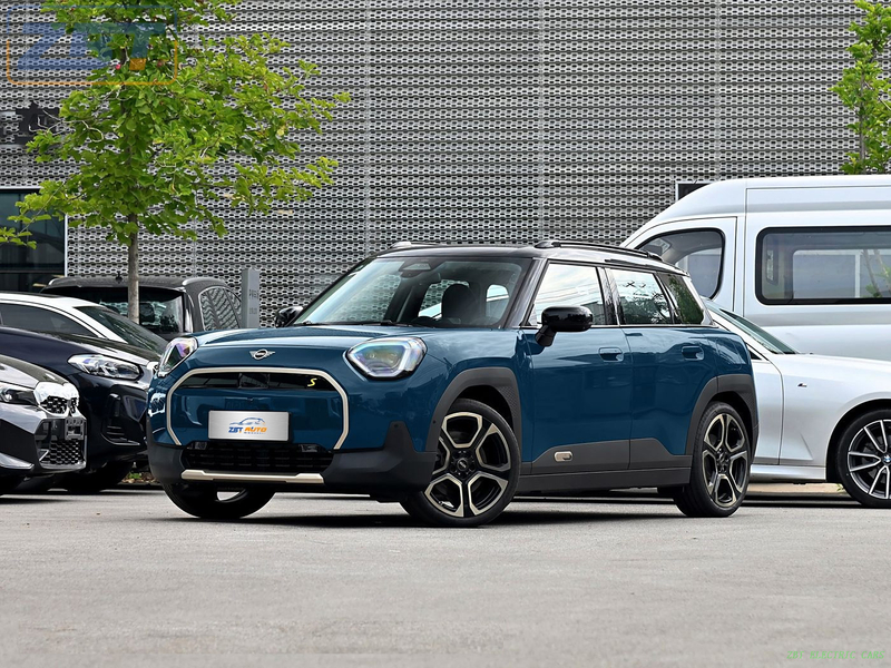 Electric MINI New Energy Electric Sedan Electric Car USD $32599.00 - $32999.00/