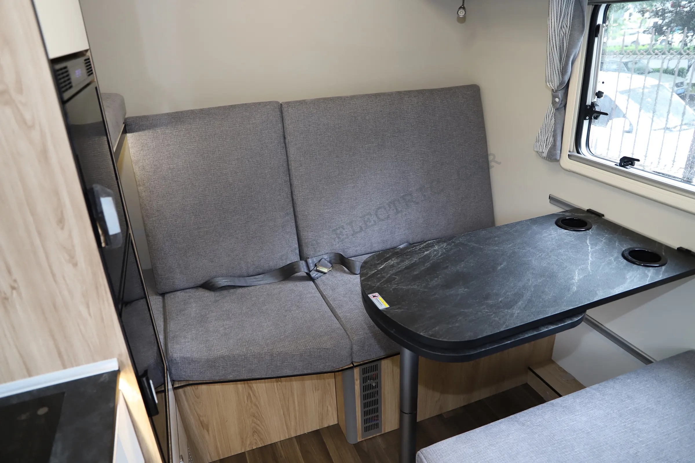 Free-style RV - W58