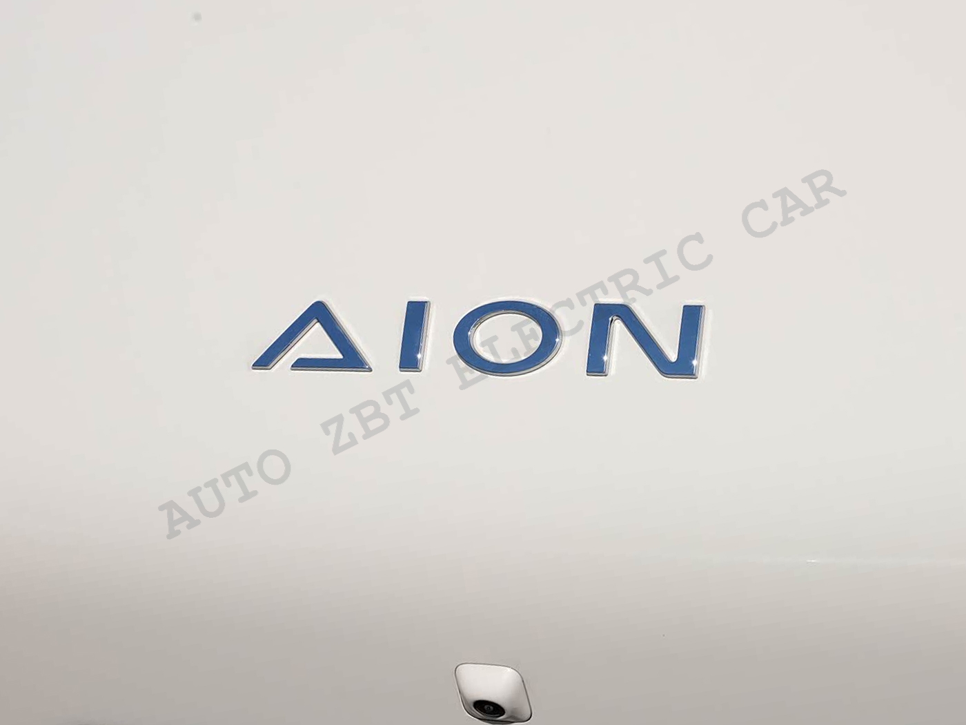 AION UT - W12
