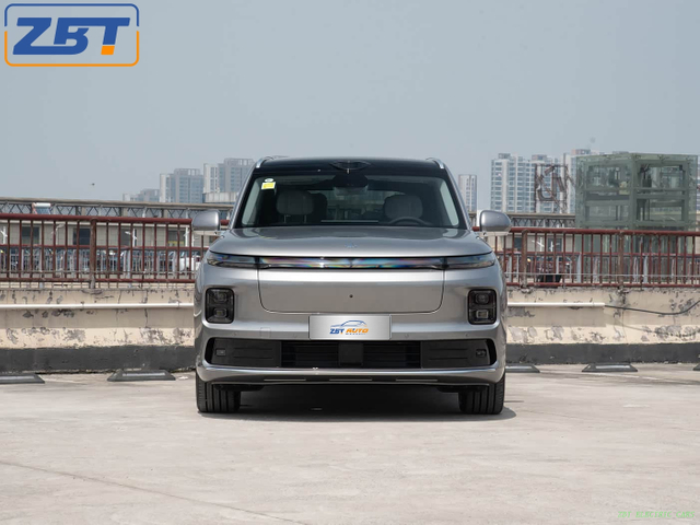 LINPAO D19 Gasoline-Powered SUV Fuel Vehicle US $29799.00 - 29999.00/