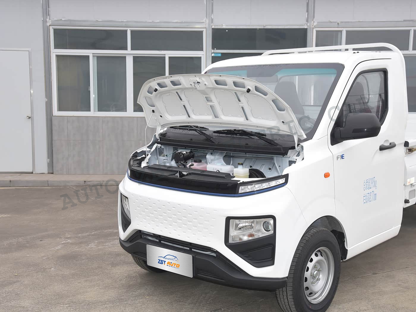 Geely Yuancheng F1E - W08