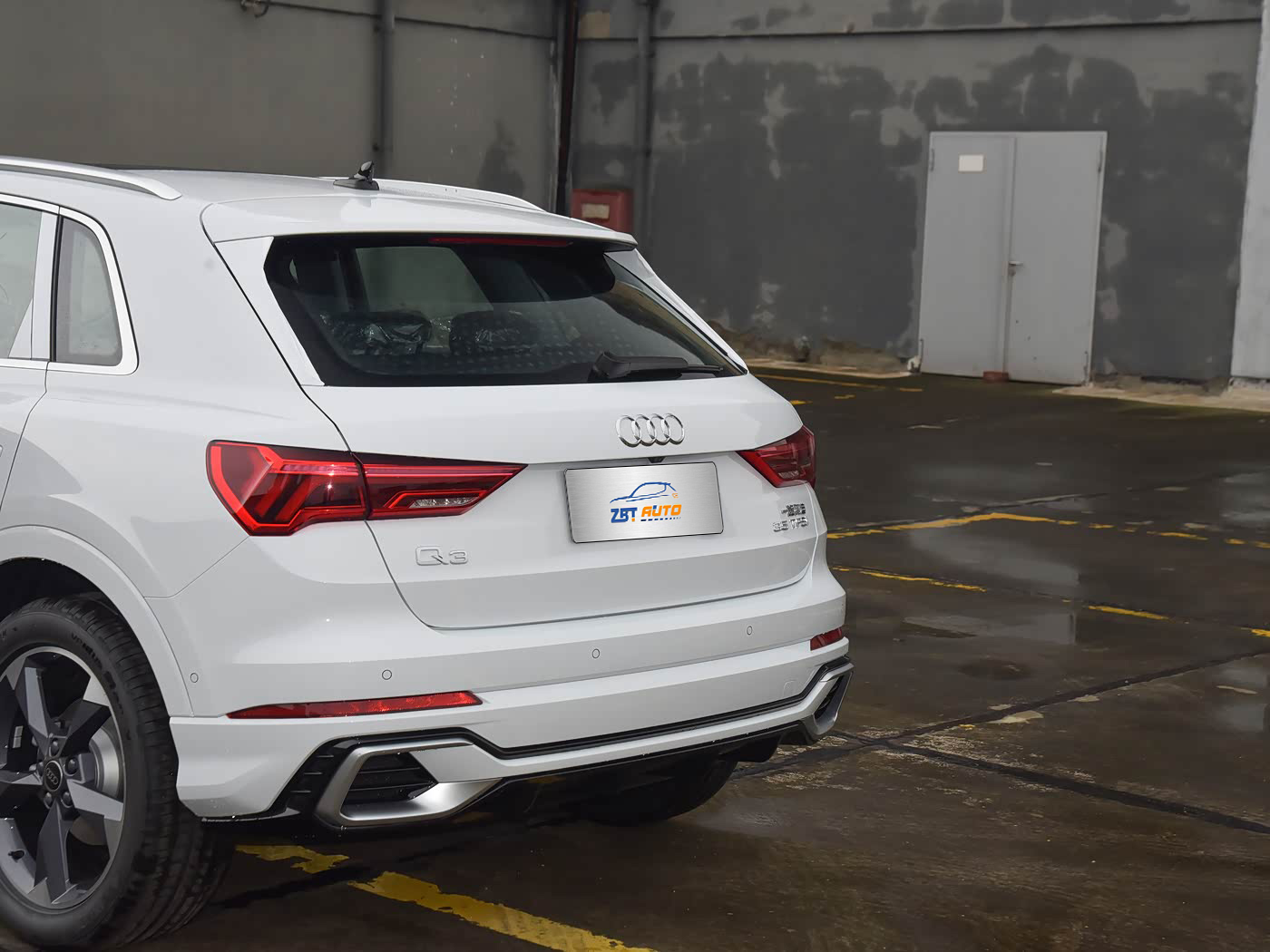 Audi Q3-W29