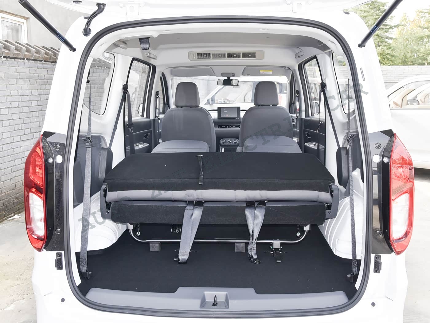 Wuling Hongguang - W80