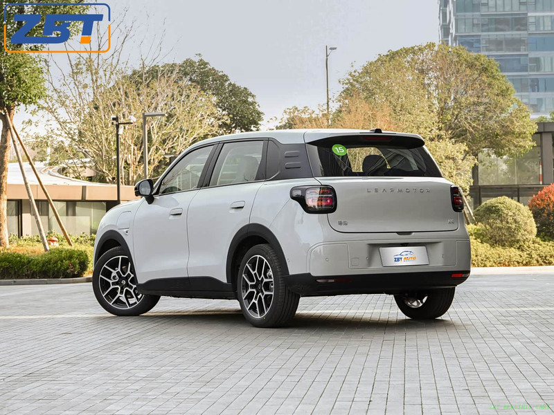 LINPAO A10 Gasoline-Powered SUV Fuel Vehicle US $9799.00 - 9999.00/