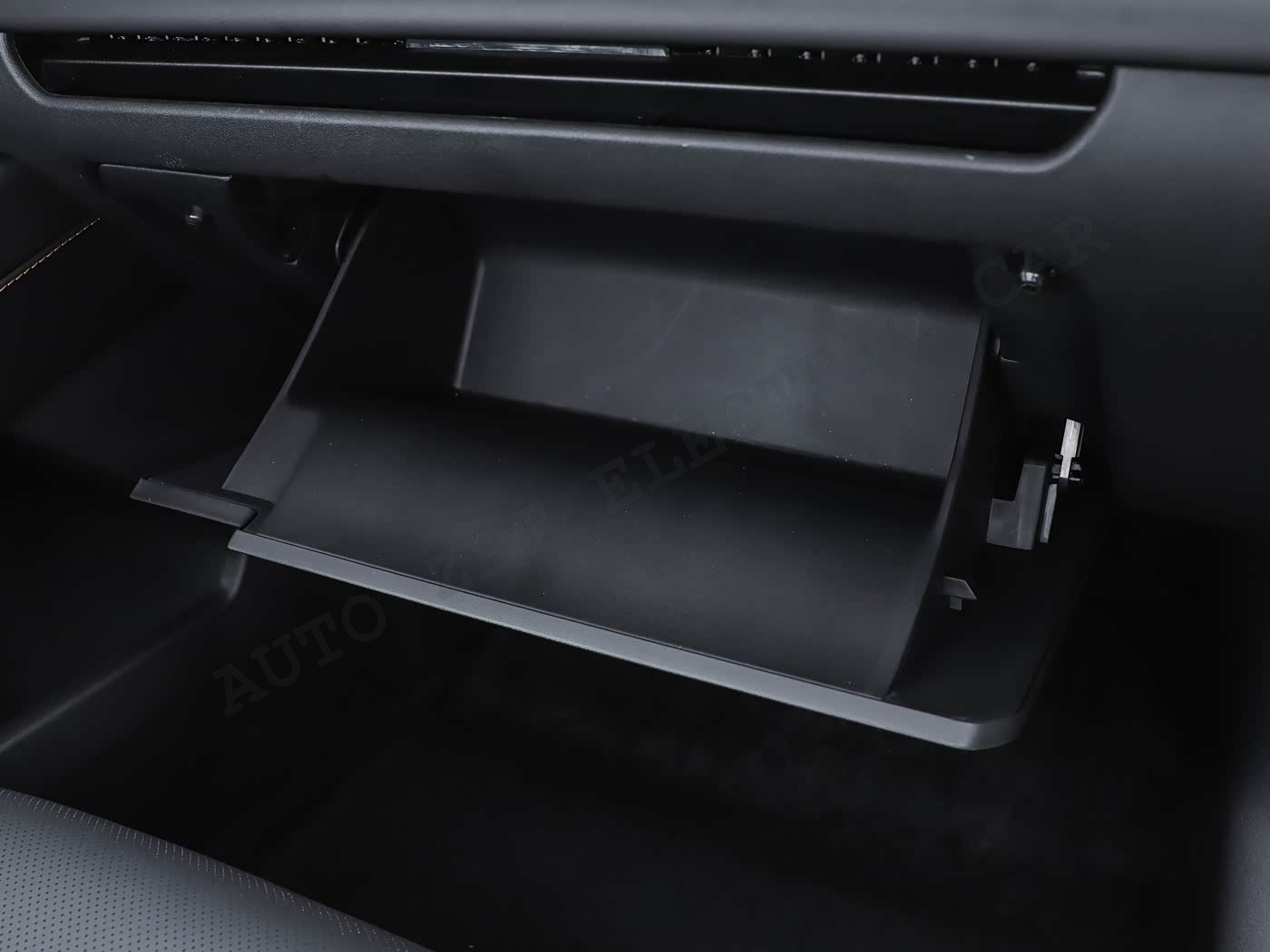 IONIQ V - G55