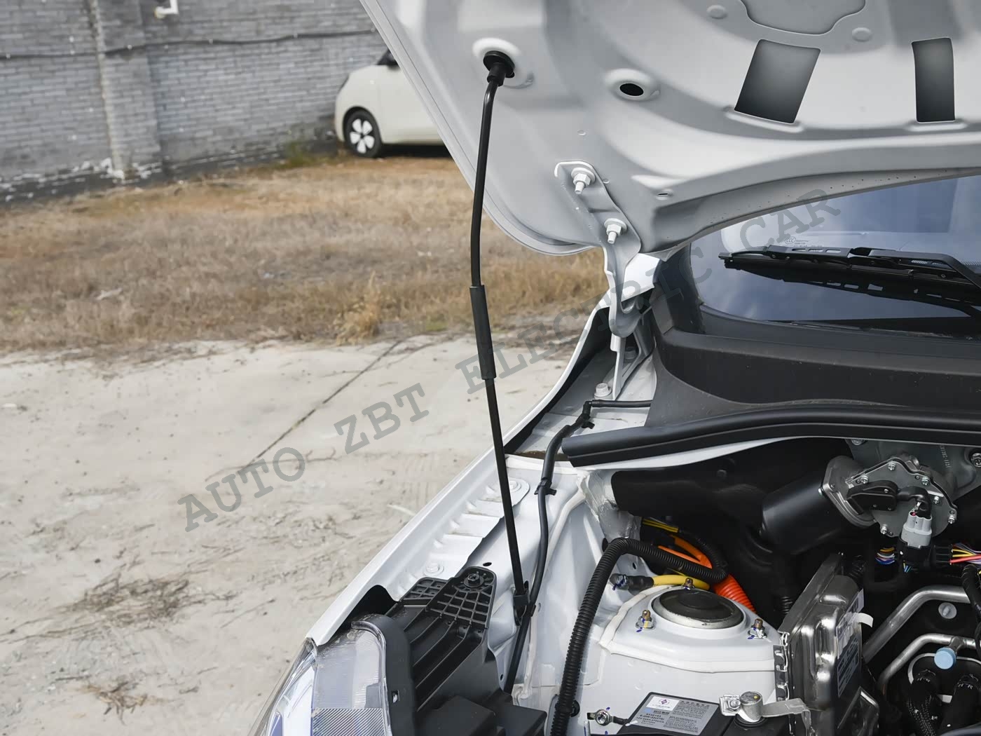 Wuling Hongguang - W10