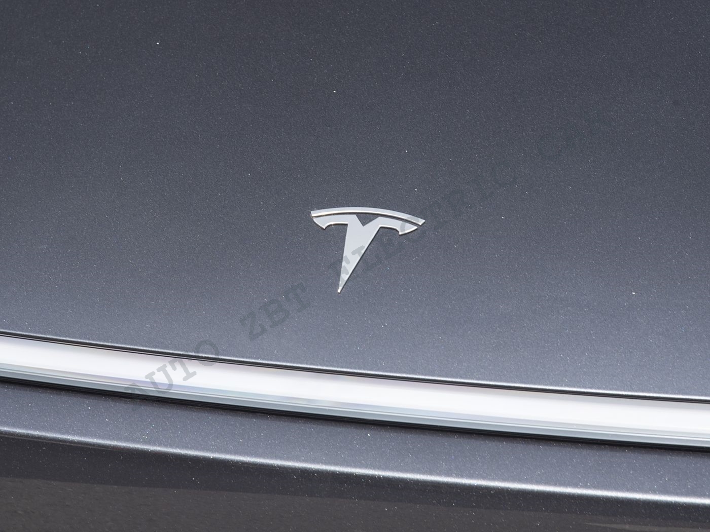 Model Y+ B25